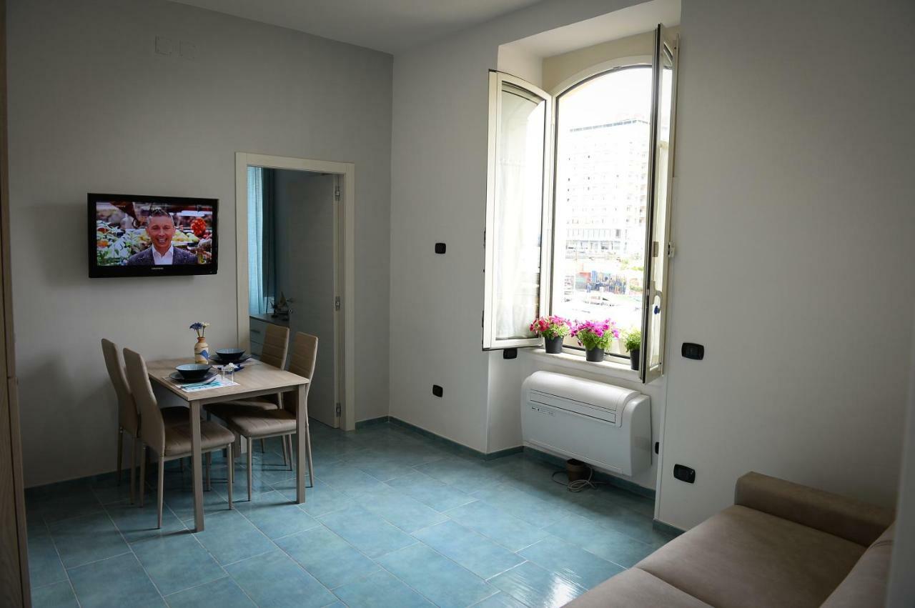 Casa Del Porto Al Borgo Marinari Villa Napoli Bagian luar foto
